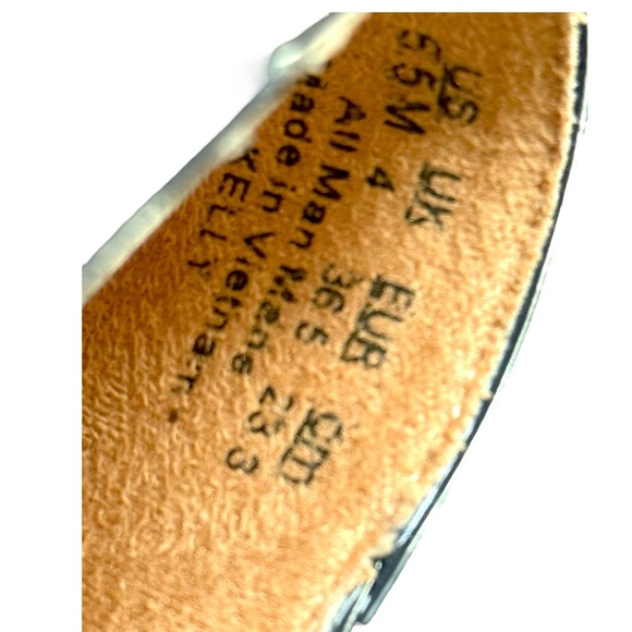 Naturalizer Kelly Mary Jane Navy Patent Leather Women Shoes Size 5.5 NWOB - Picture 9 of 10